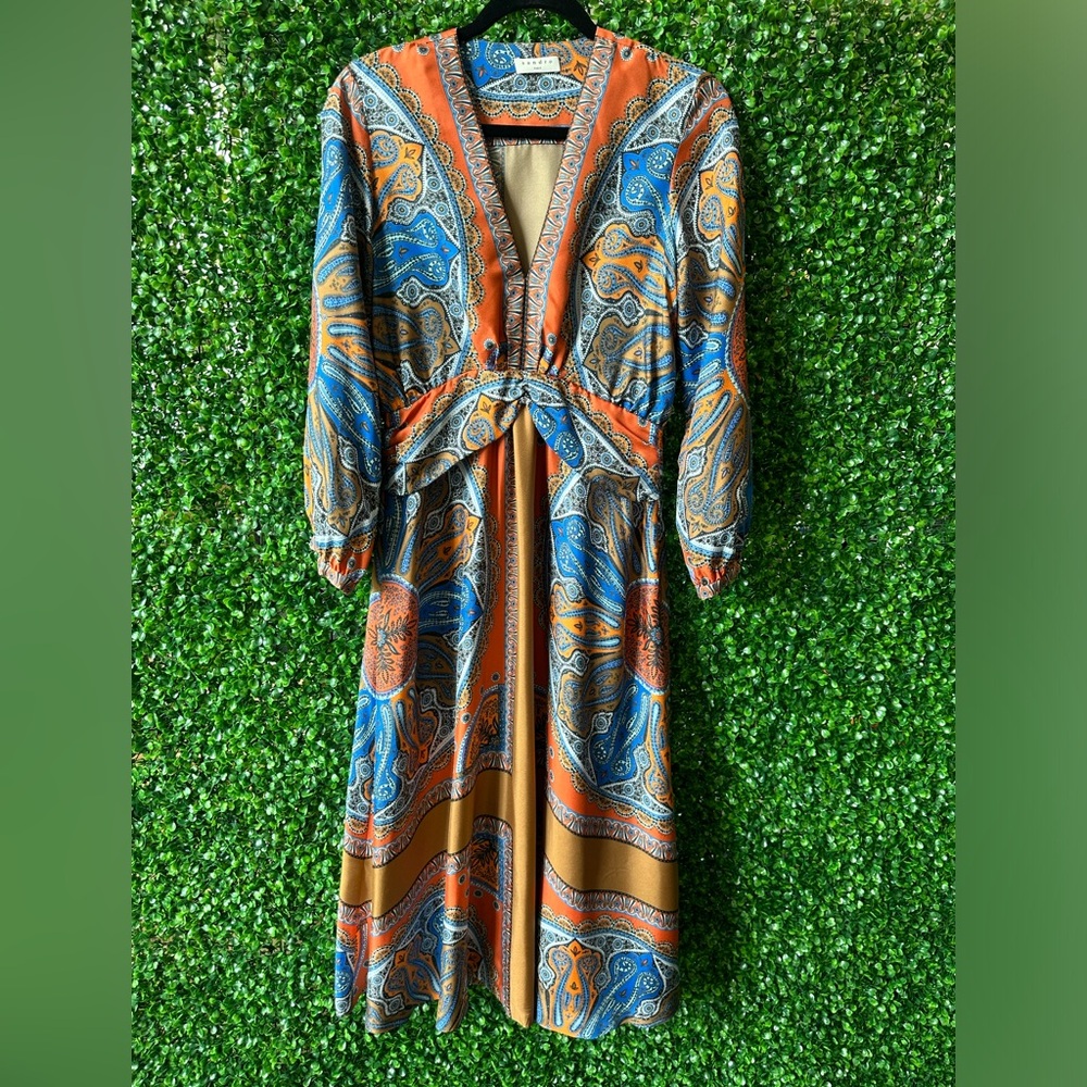 🎉HOST PICK!🎉 Sandro Yanis Printed Silk Midi Dress- D5